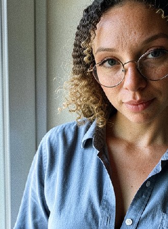 Helena Mia